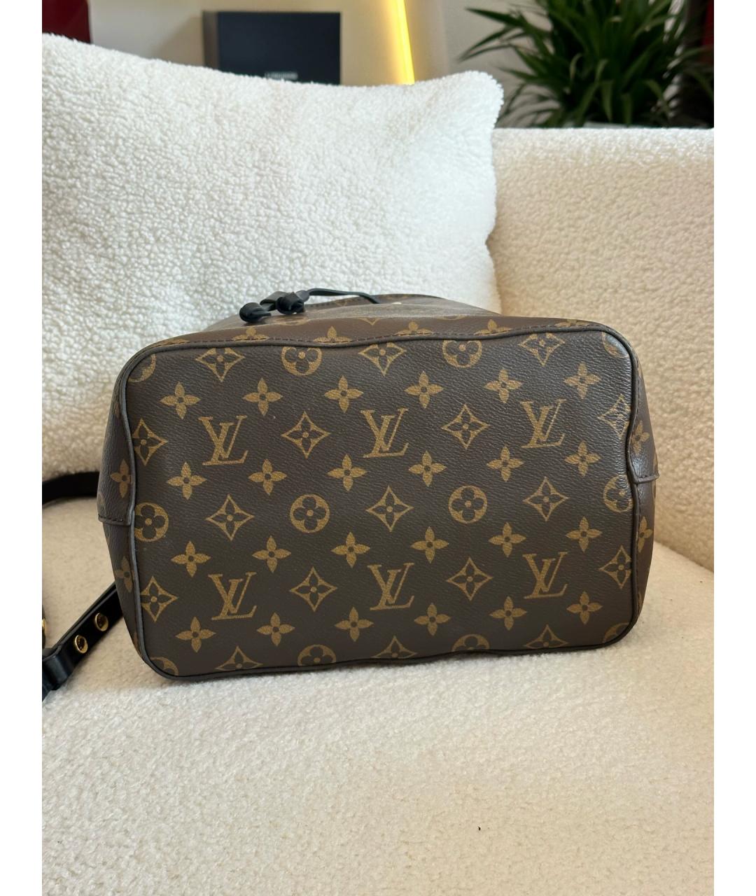 LOUIS VUITTON Коричневая сумка через плечо, фото 5
