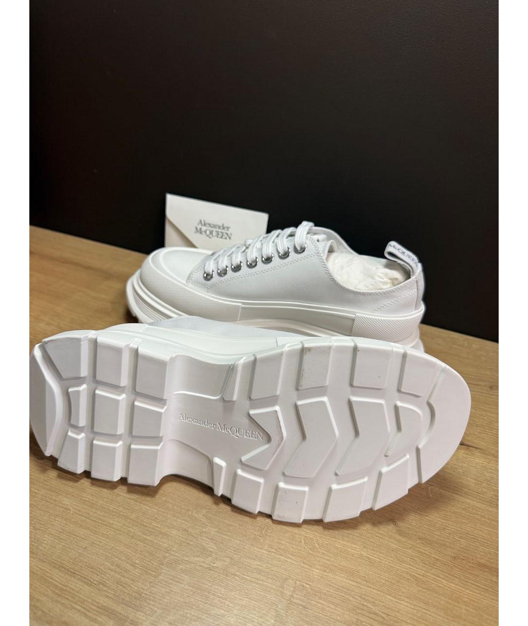 ALEXANDER MCQUEEN Белые текстильные кроссовки, фото 4