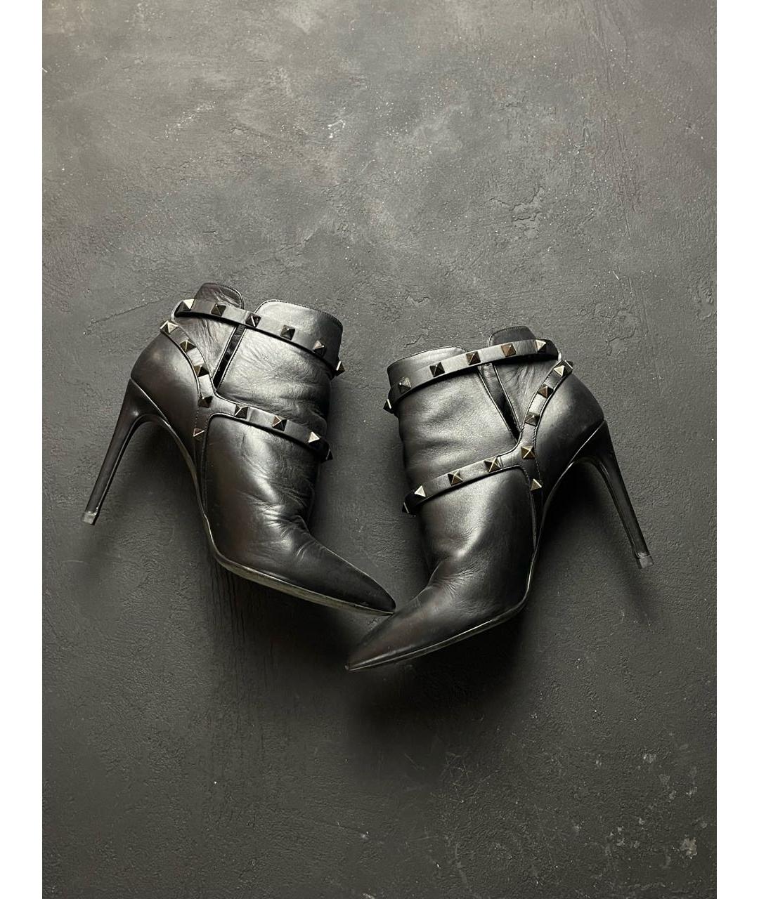 VALENTINO Черные кожаные ботильоны, фото 2