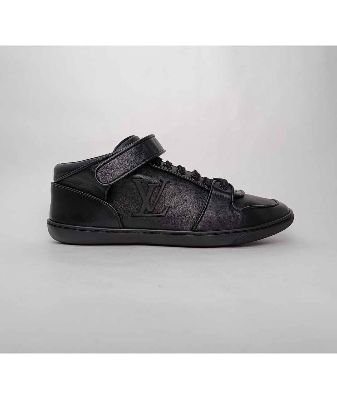 LOUIS VUITTON PRE-OWNED Черные кожаные кроссовки, фото 9