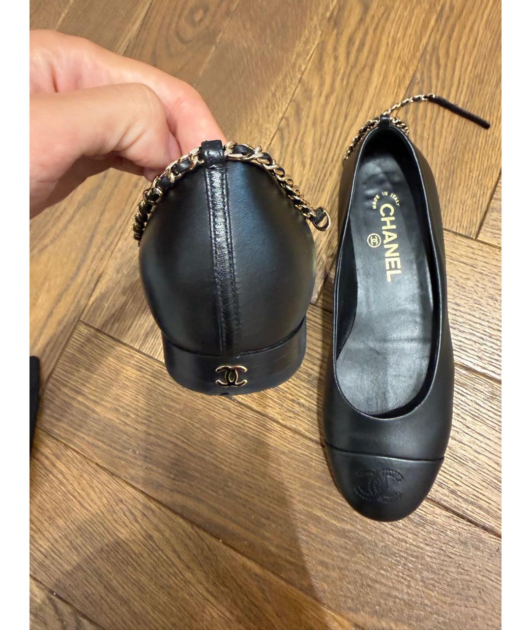 CHANEL Черные кожаные балетки, фото 3