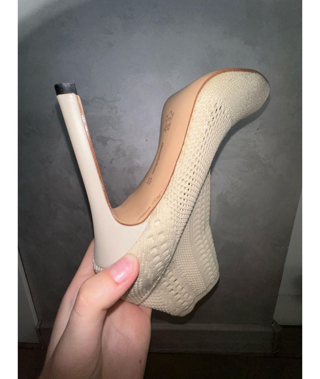 GIANVITO ROSSI Бежевые текстильные ботильоны, фото 6