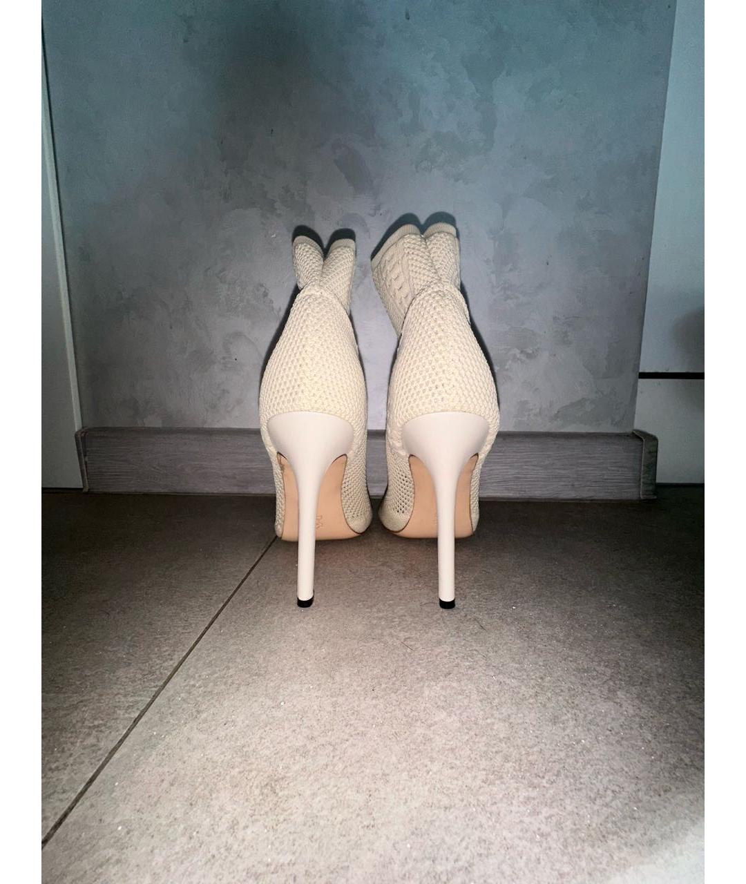 GIANVITO ROSSI Бежевые текстильные ботильоны, фото 4