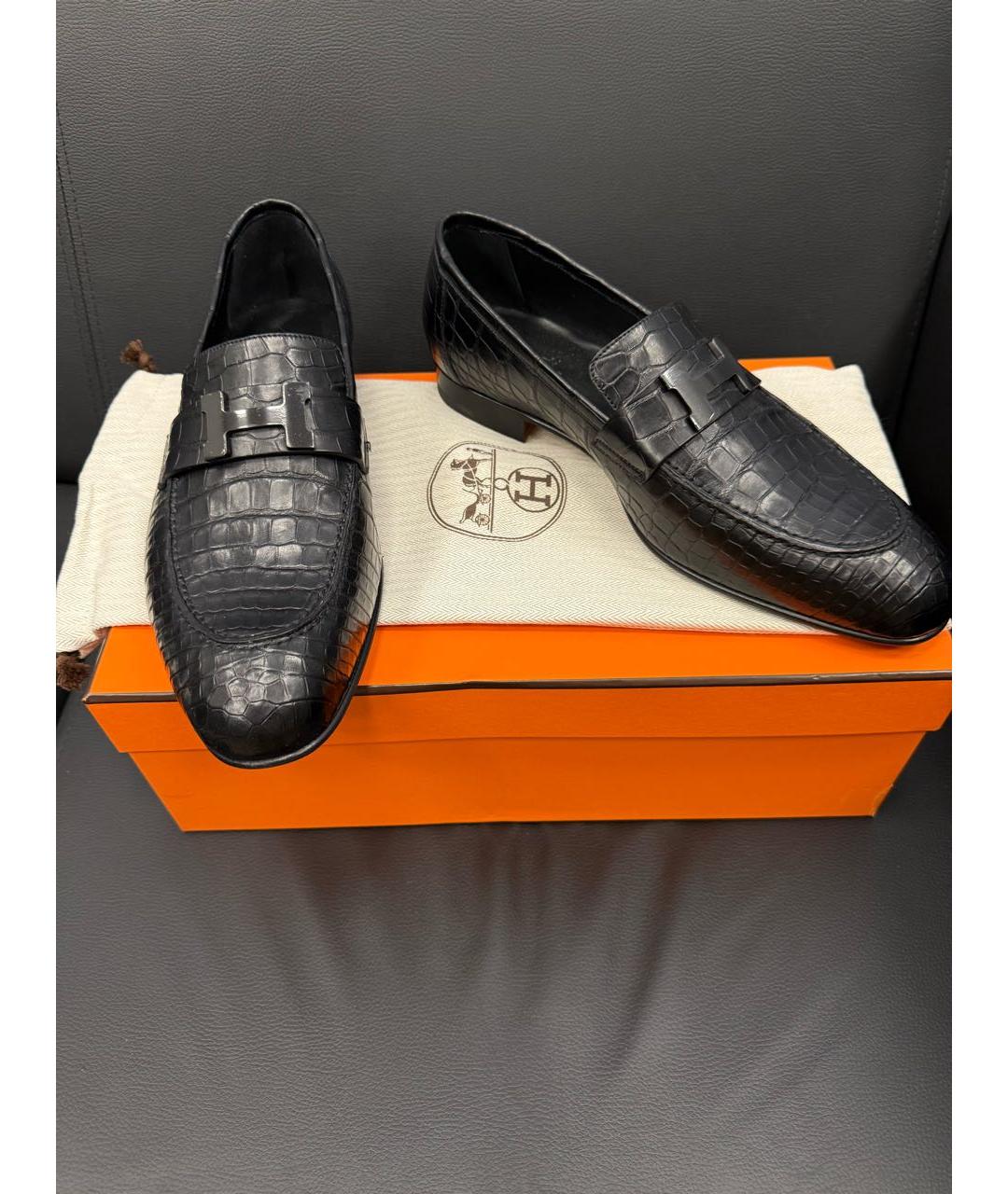 HERMES Черные лоферы из экзотической кожи, фото 3