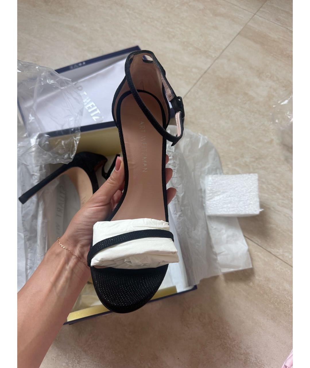 STUART WEITZMAN Черные замшевые босоножки, фото 2
