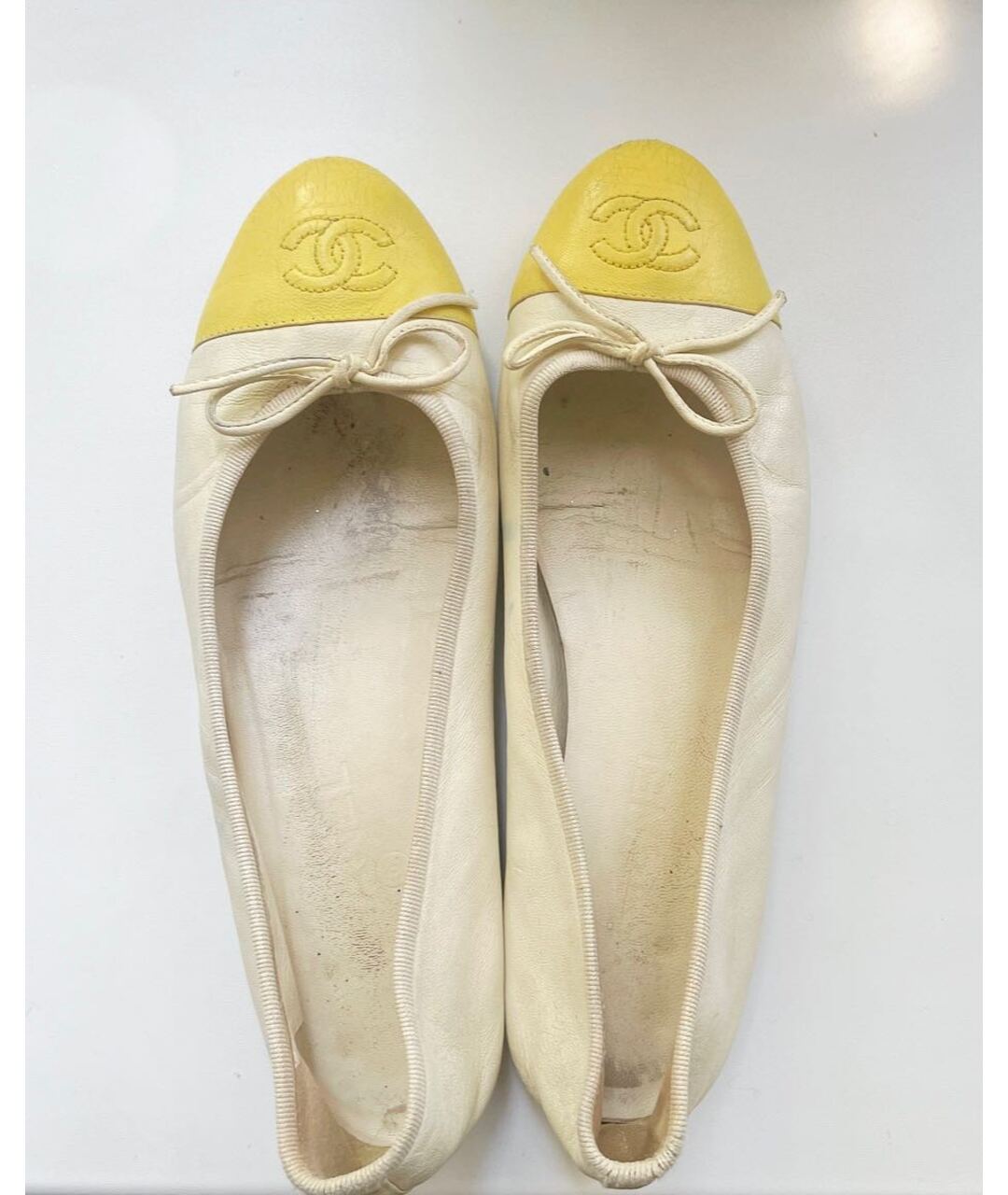 CHANEL PRE-OWNED Желтые кожаные балетки, фото 3