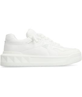 VALENTINO Низкие кроссовки / кеды
