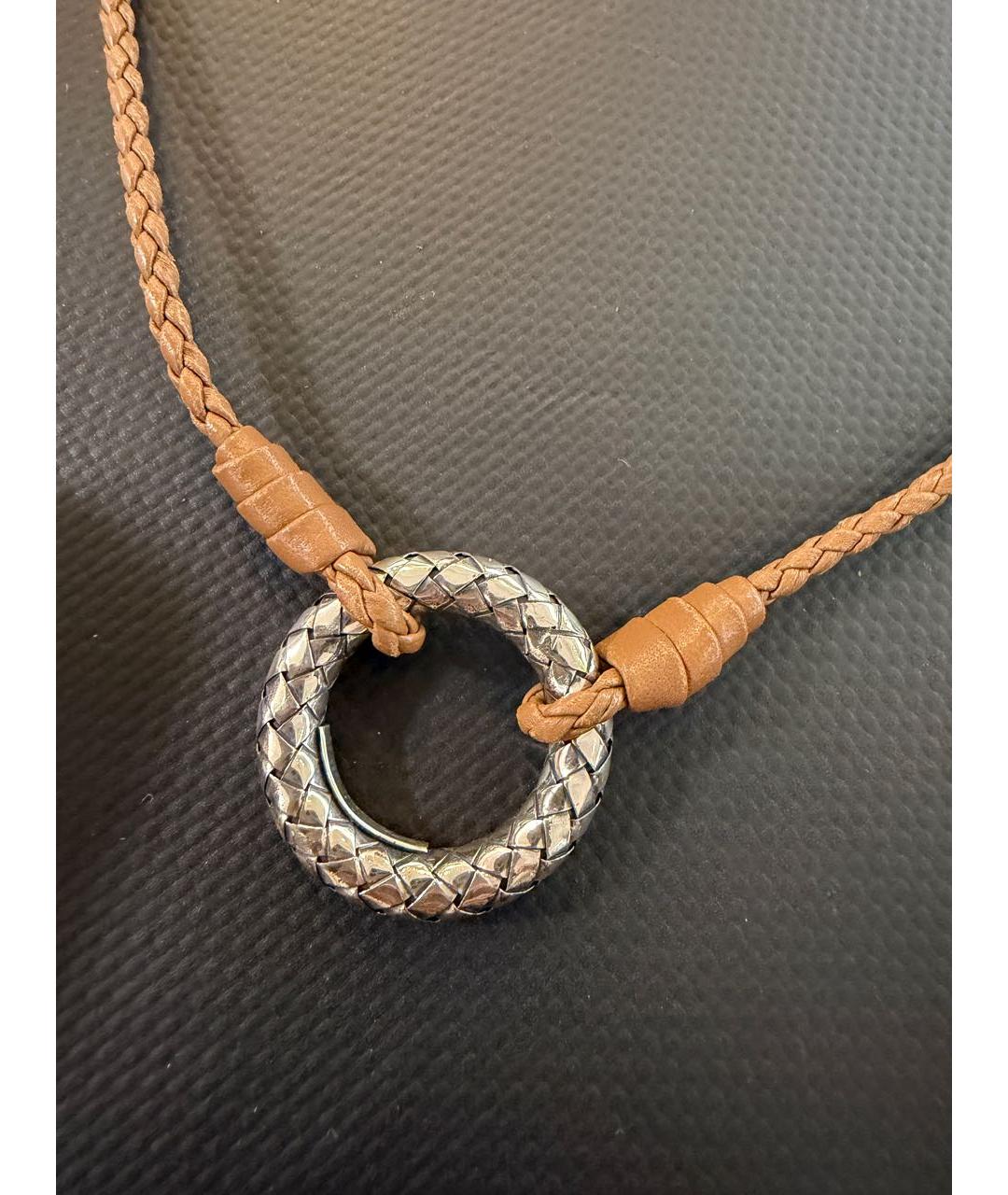BOTTEGA VENETA Коричневое кожаное колье, фото 4