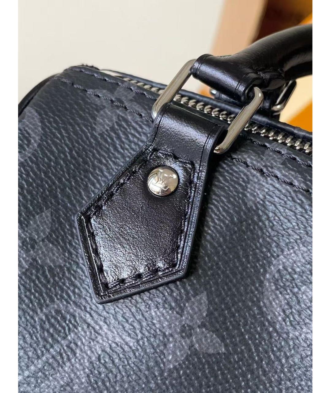 LOUIS VUITTON Черная кожаная сумка через плечо, фото 8
