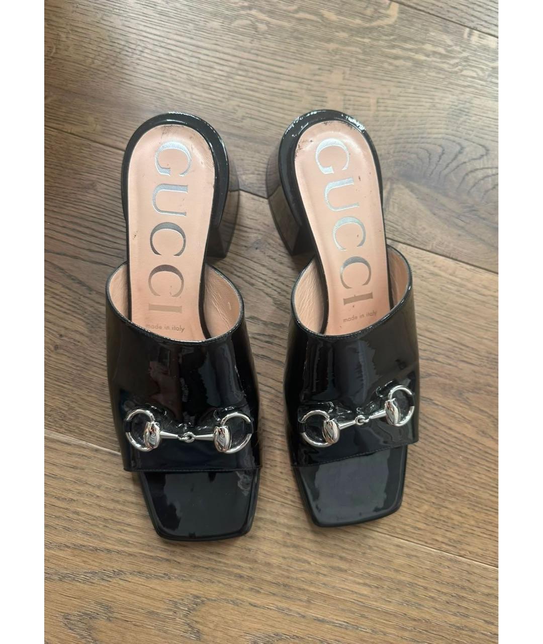 GUCCI Черные мюли из лакированной кожи, фото 5