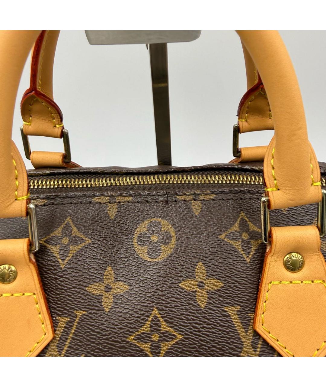 LOUIS VUITTON Кожаная сумка с короткими ручками, фото 5