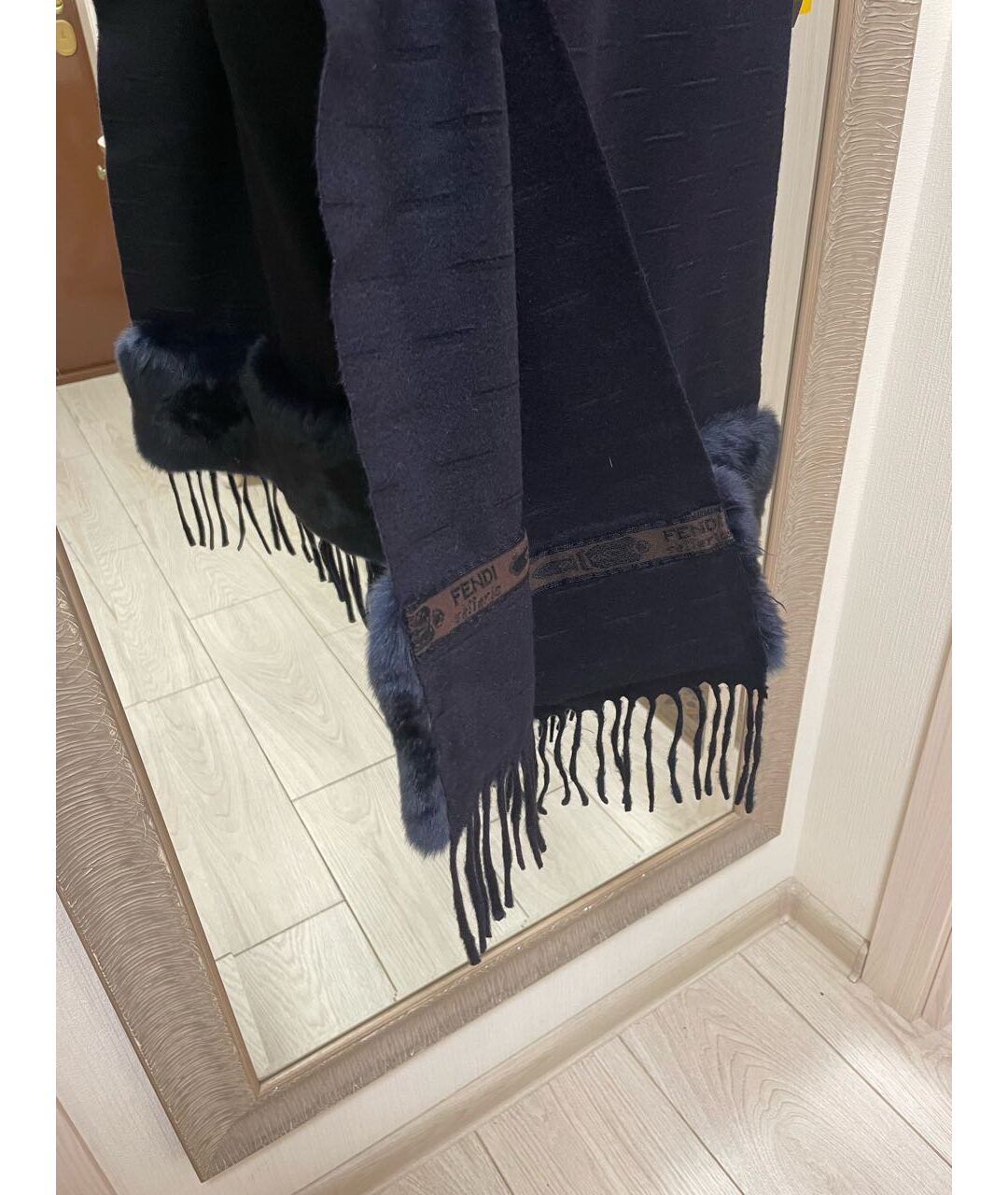 FENDI Черный кашемировый шарф, фото 2