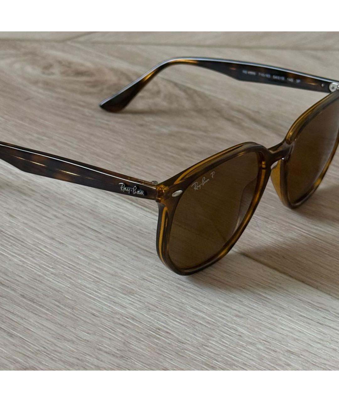 RAY BAN Коричневые пластиковые солнцезащитные очки, фото 3