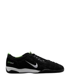 NIKE Кроссовки