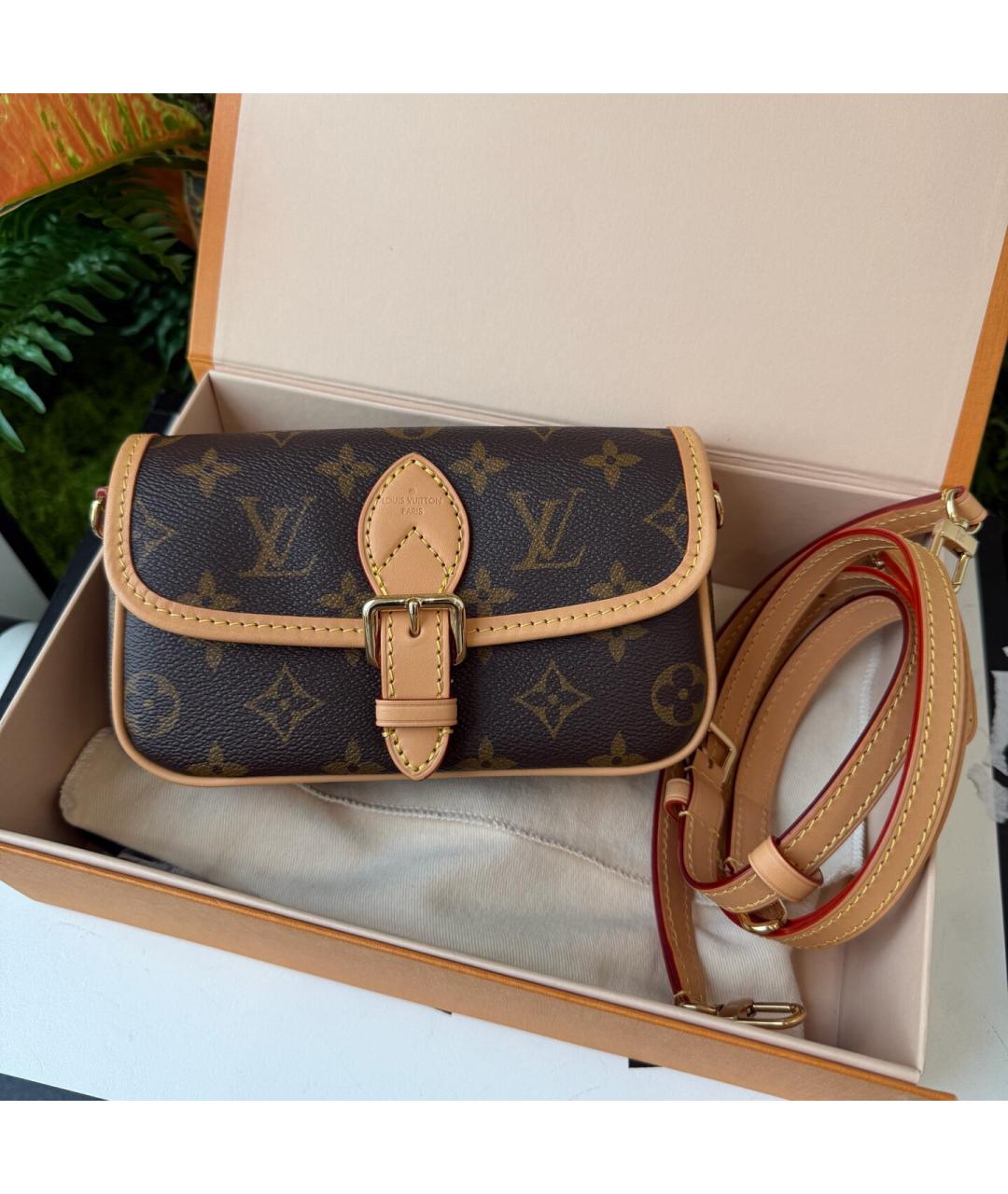 LOUIS VUITTON Коричневая сумка через плечо, фото 7