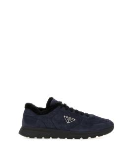 PRADA Низкие кроссовки / кеды