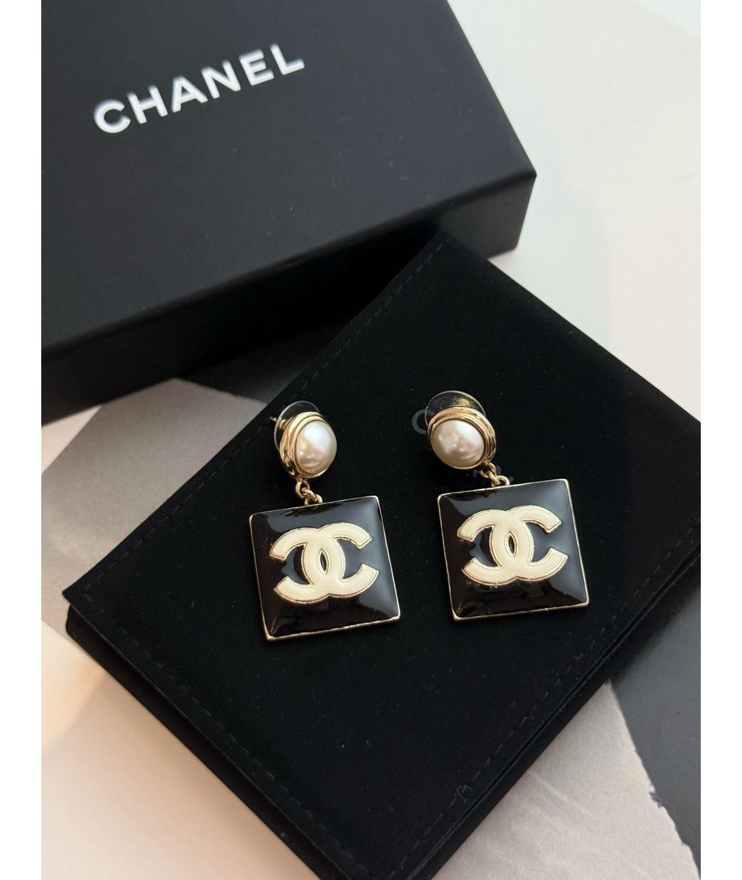 CHANEL Черные металлические серьги, фото 3