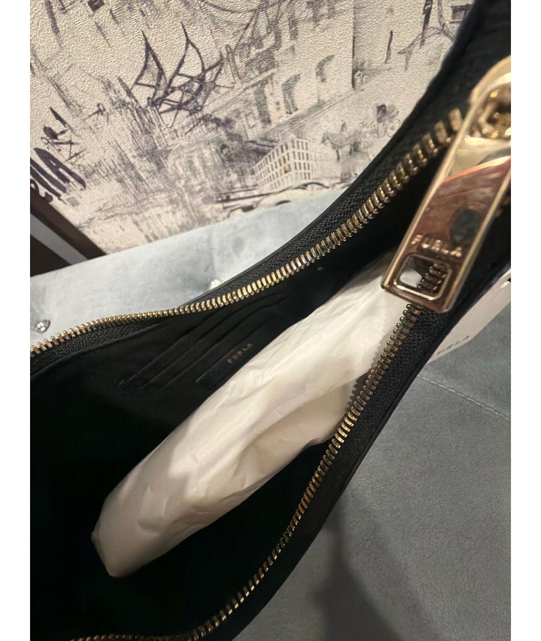 FURLA Черная сумка с короткими ручками из лакированной кожи, фото 4
