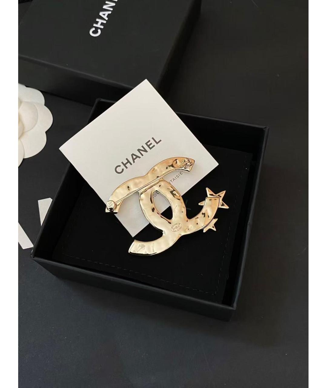 CHANEL Золотая металлическая булавка / брошь, фото 3