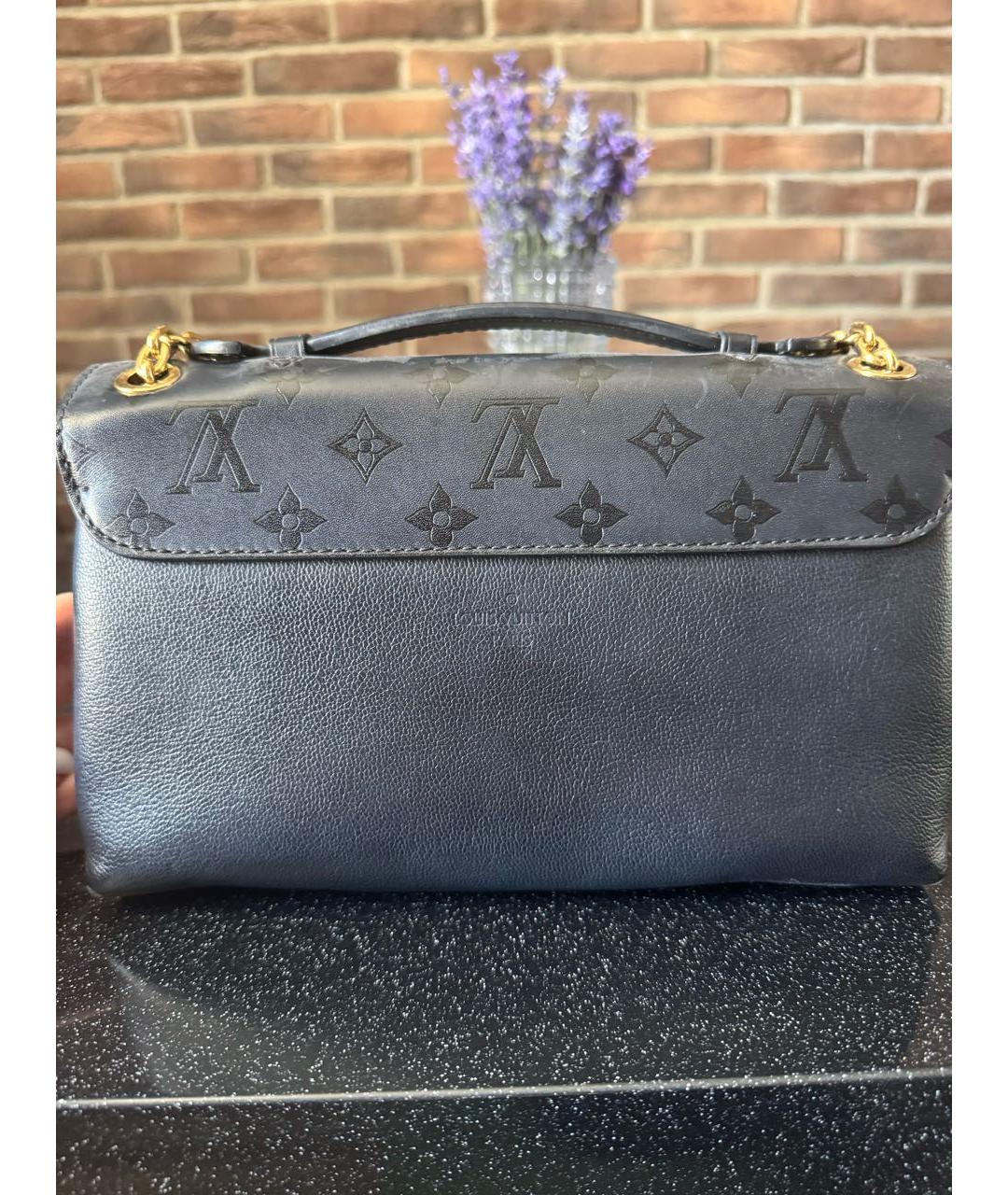LOUIS VUITTON Черная кожаная сумка через плечо, фото 3