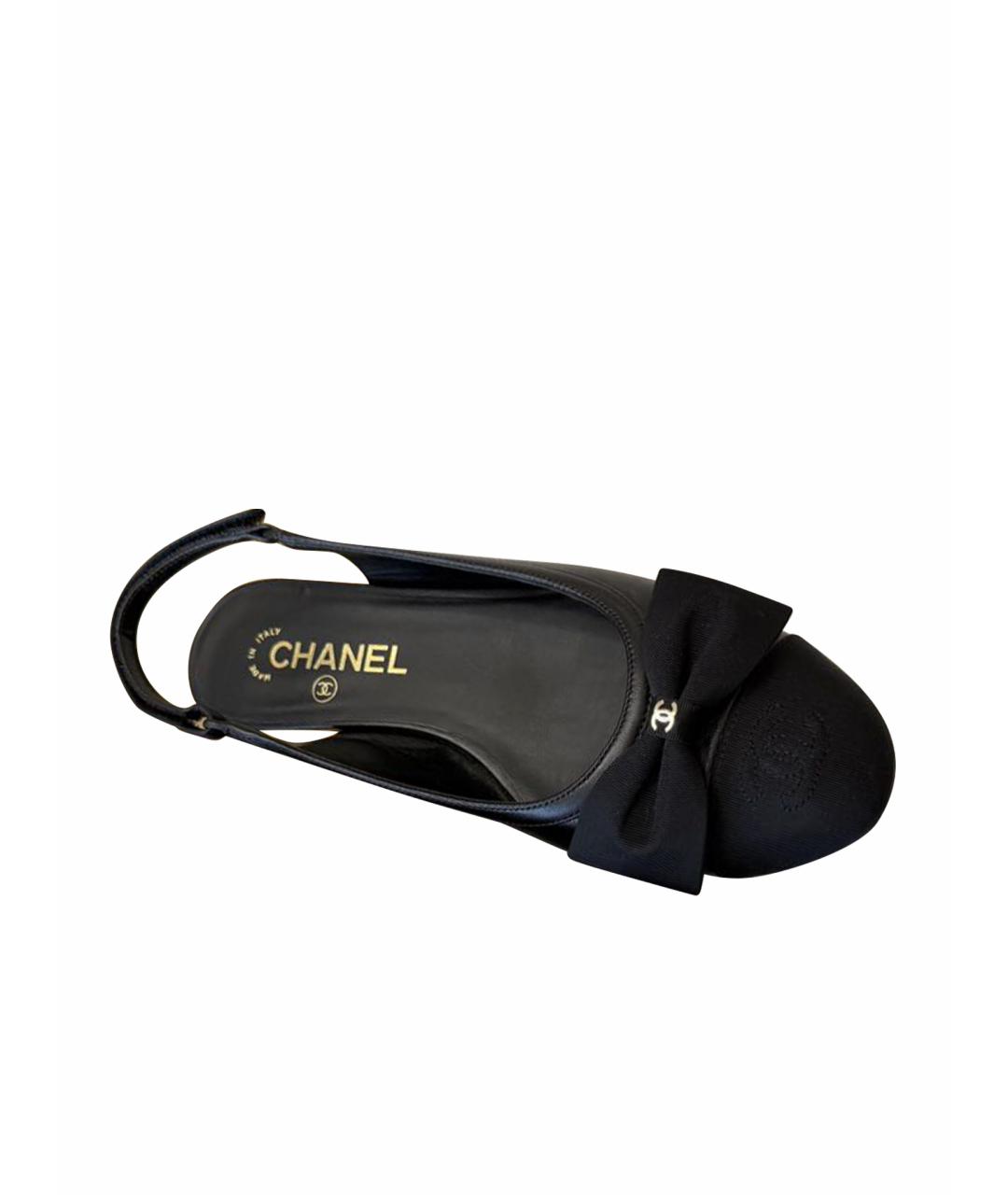 CHANEL Черные кожаные балетки, фото 1