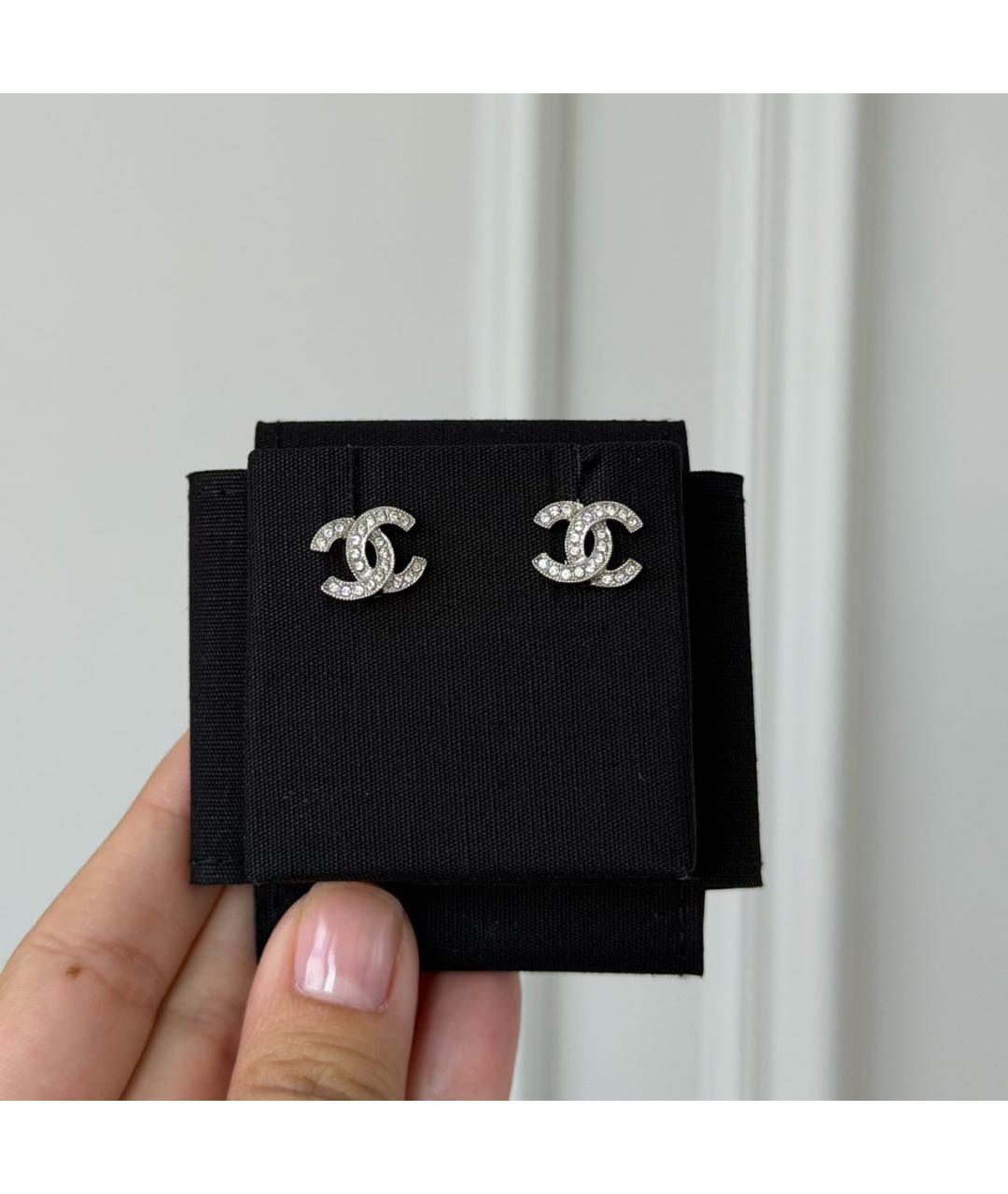 CHANEL Серебряные металлические серьги, фото 3