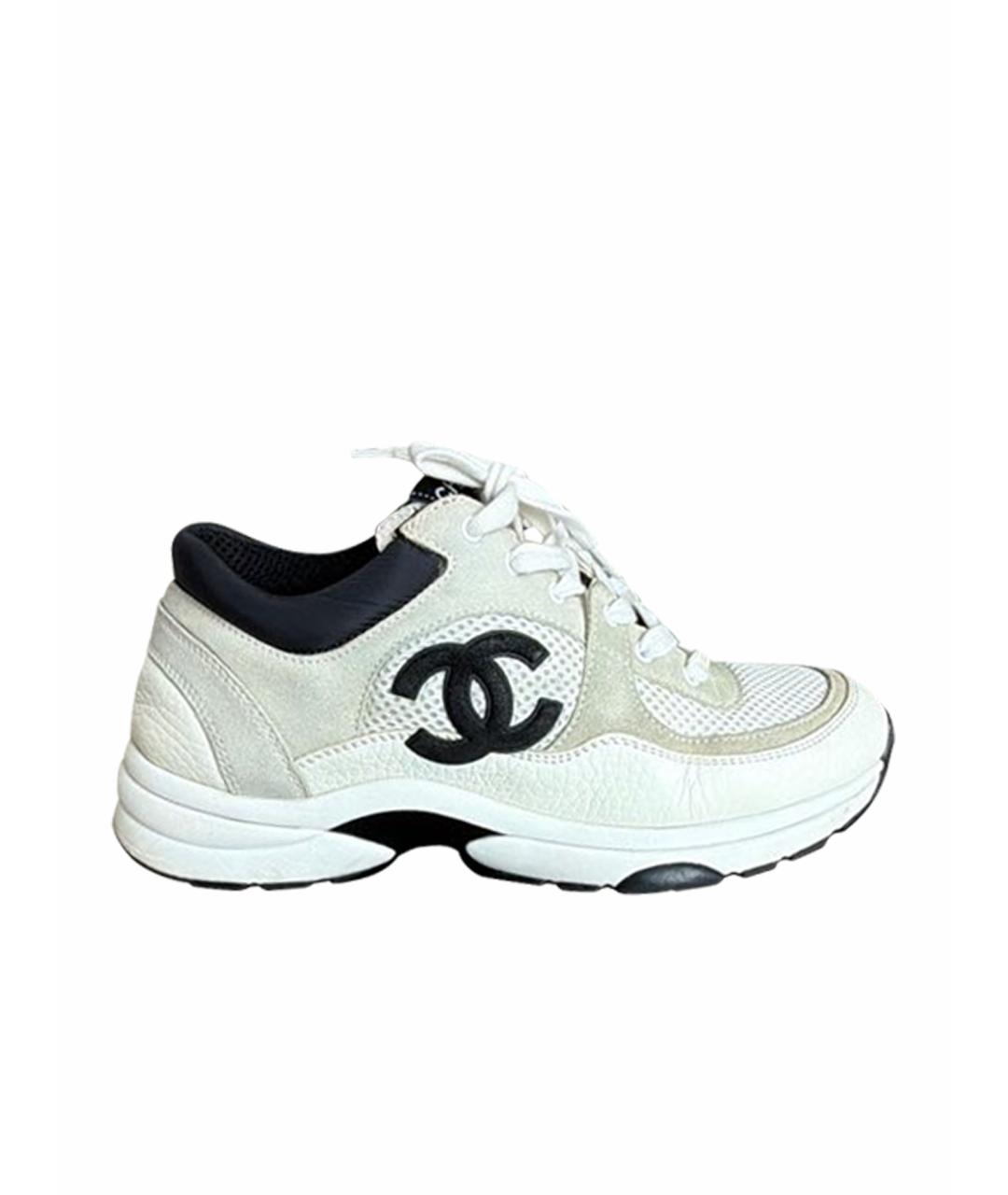 CHANEL Белые кожаные кеды, фото 1