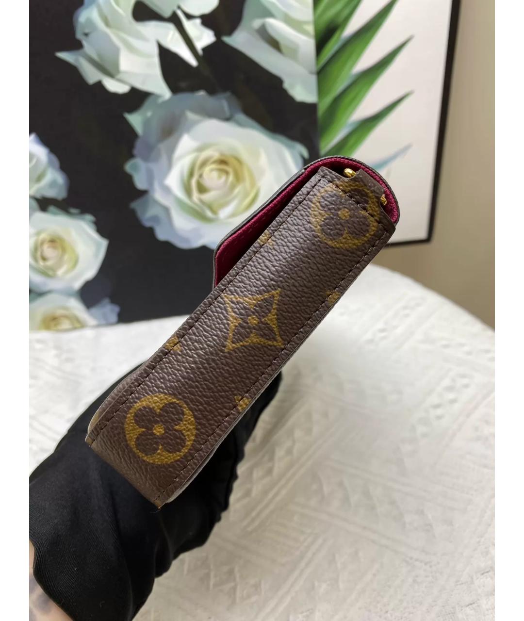 LOUIS VUITTON Коричневая кожаная сумка через плечо, фото 6