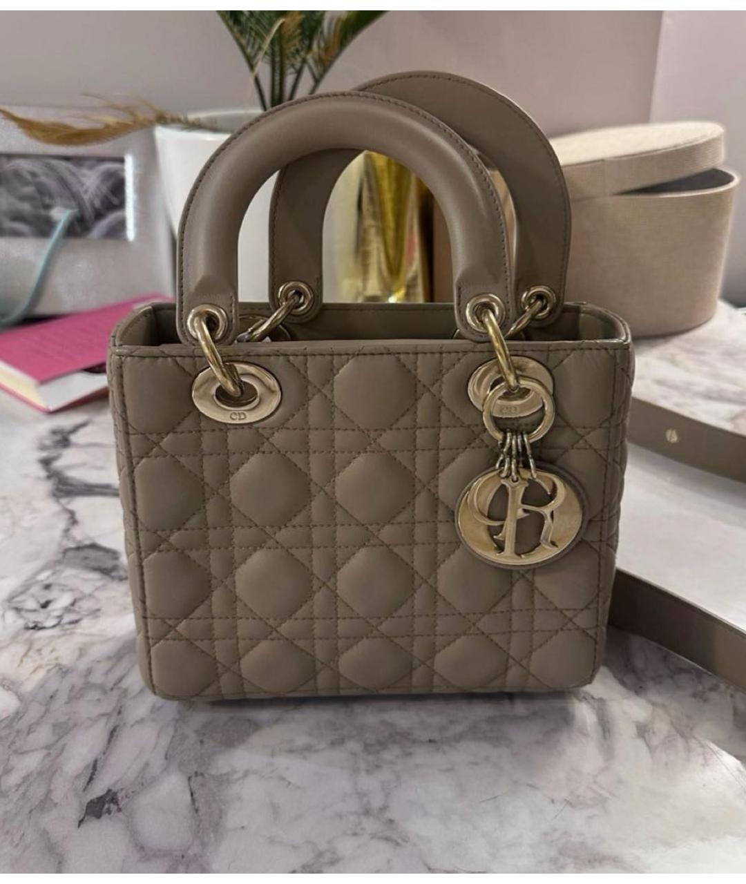 CHRISTIAN DIOR Бежевая кожаная сумка с короткими ручками, фото 9