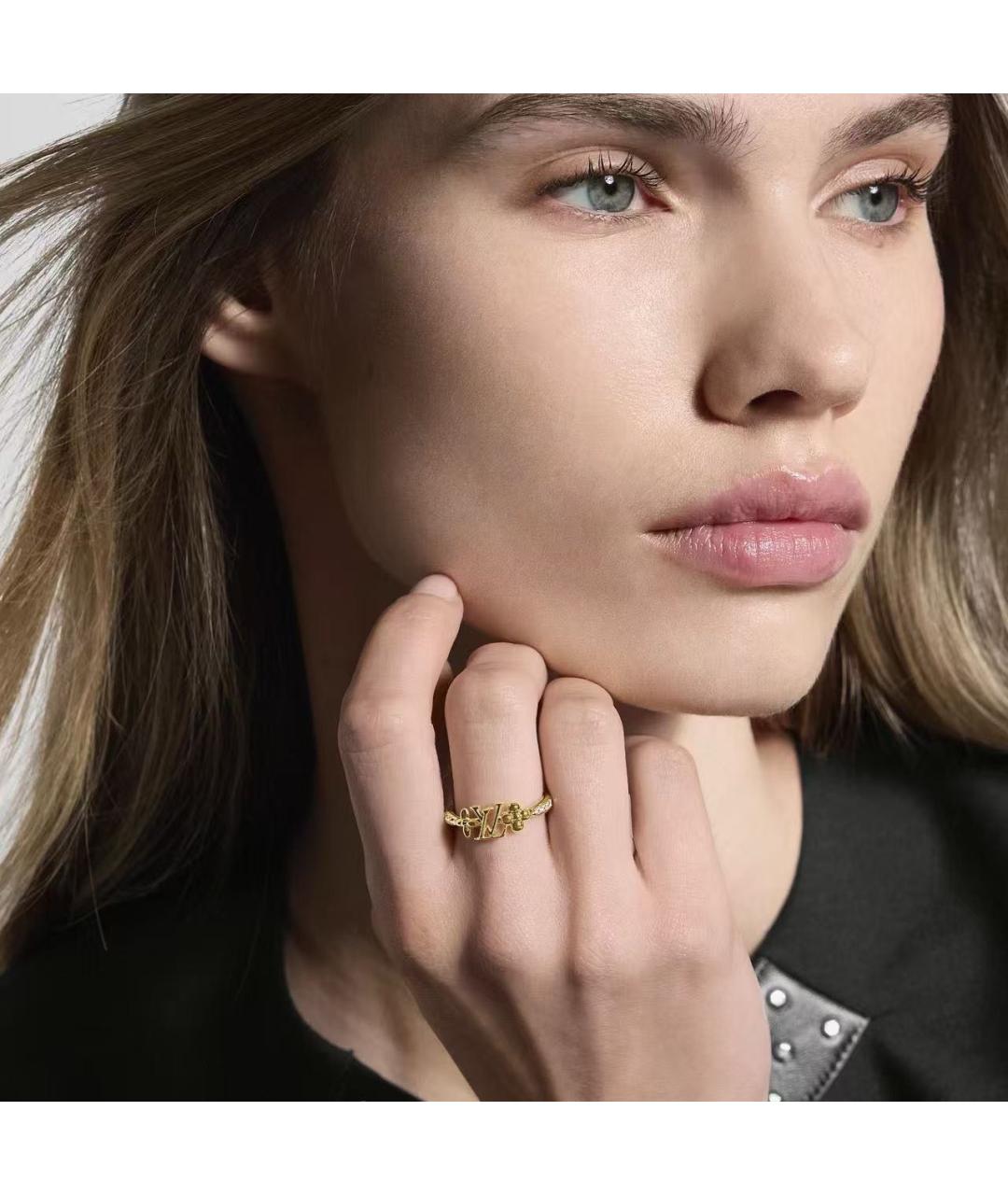 LOUIS VUITTON Золотое металлическое кольцо, фото 2