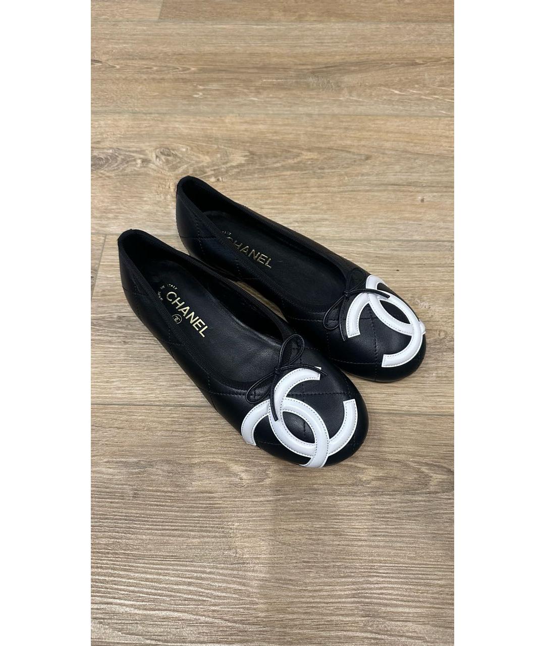 CHANEL Черные кожаные балетки, фото 3