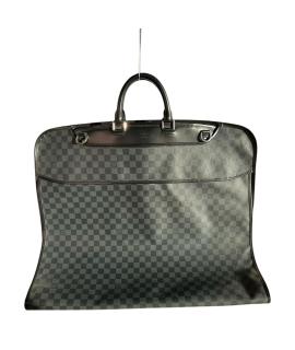 LOUIS VUITTON Дорожная и спортивная сумка