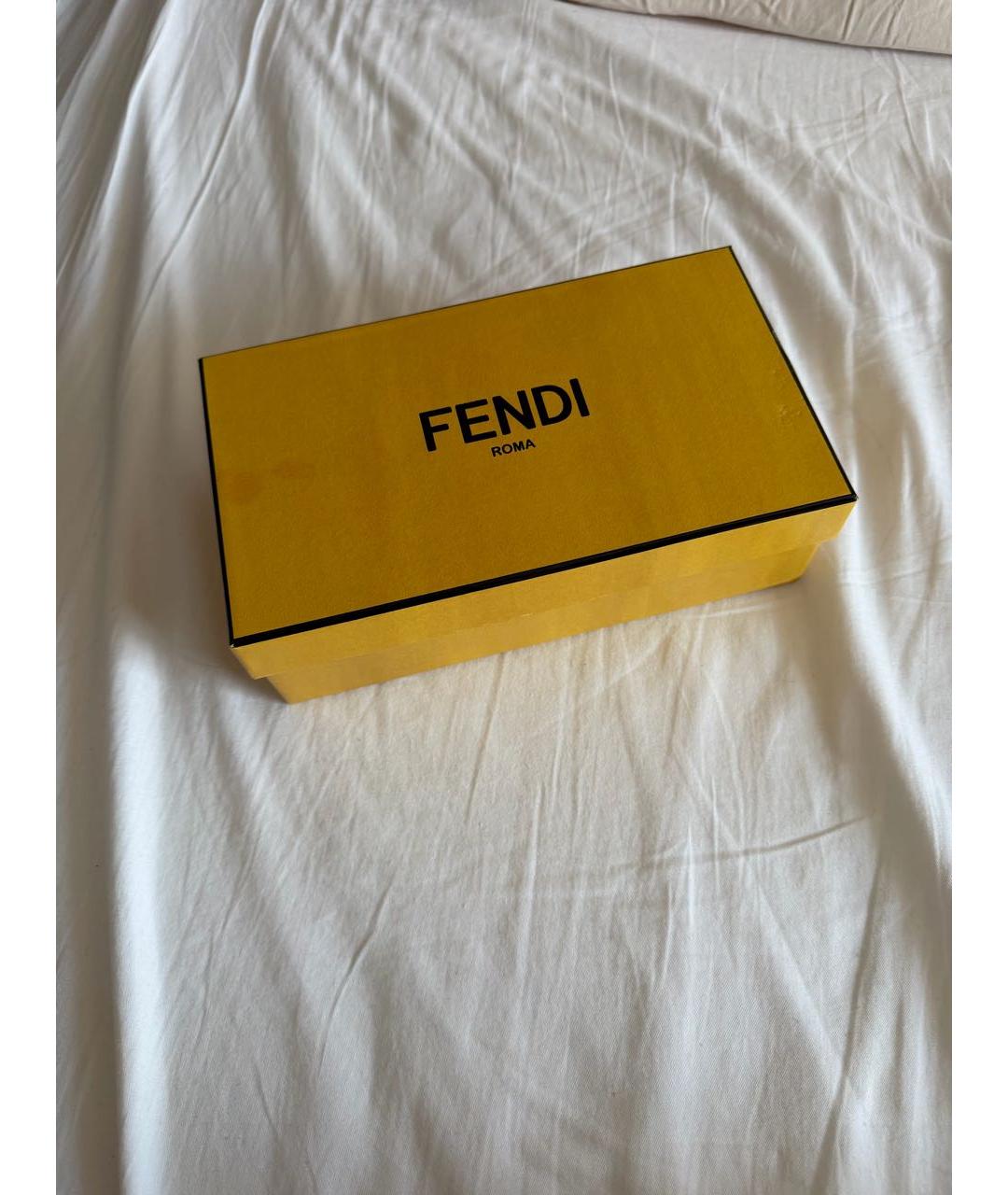 FENDI Черные пластиковые солнцезащитные очки, фото 4
