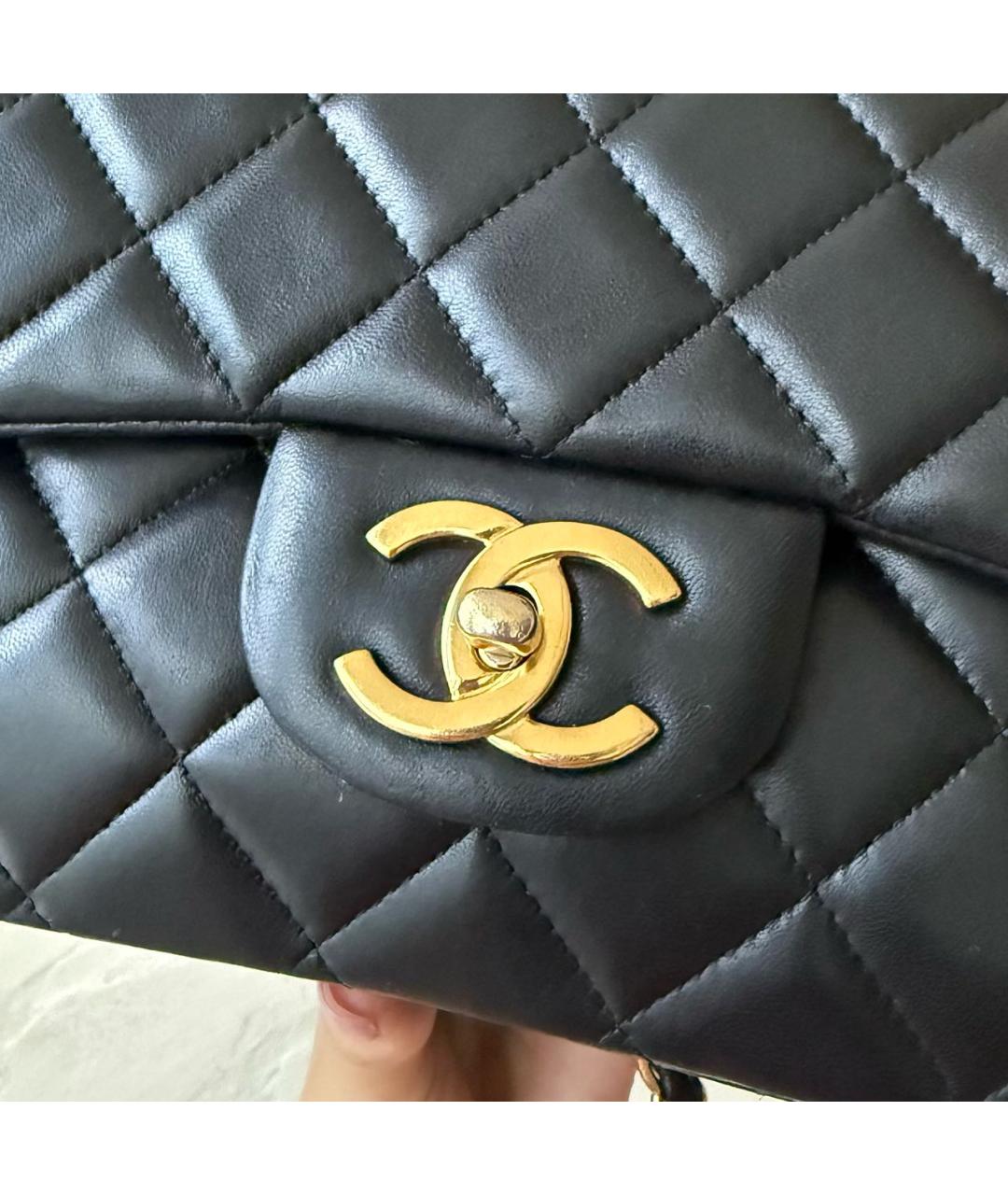 CHANEL Черная кожаная сумка через плечо, фото 6