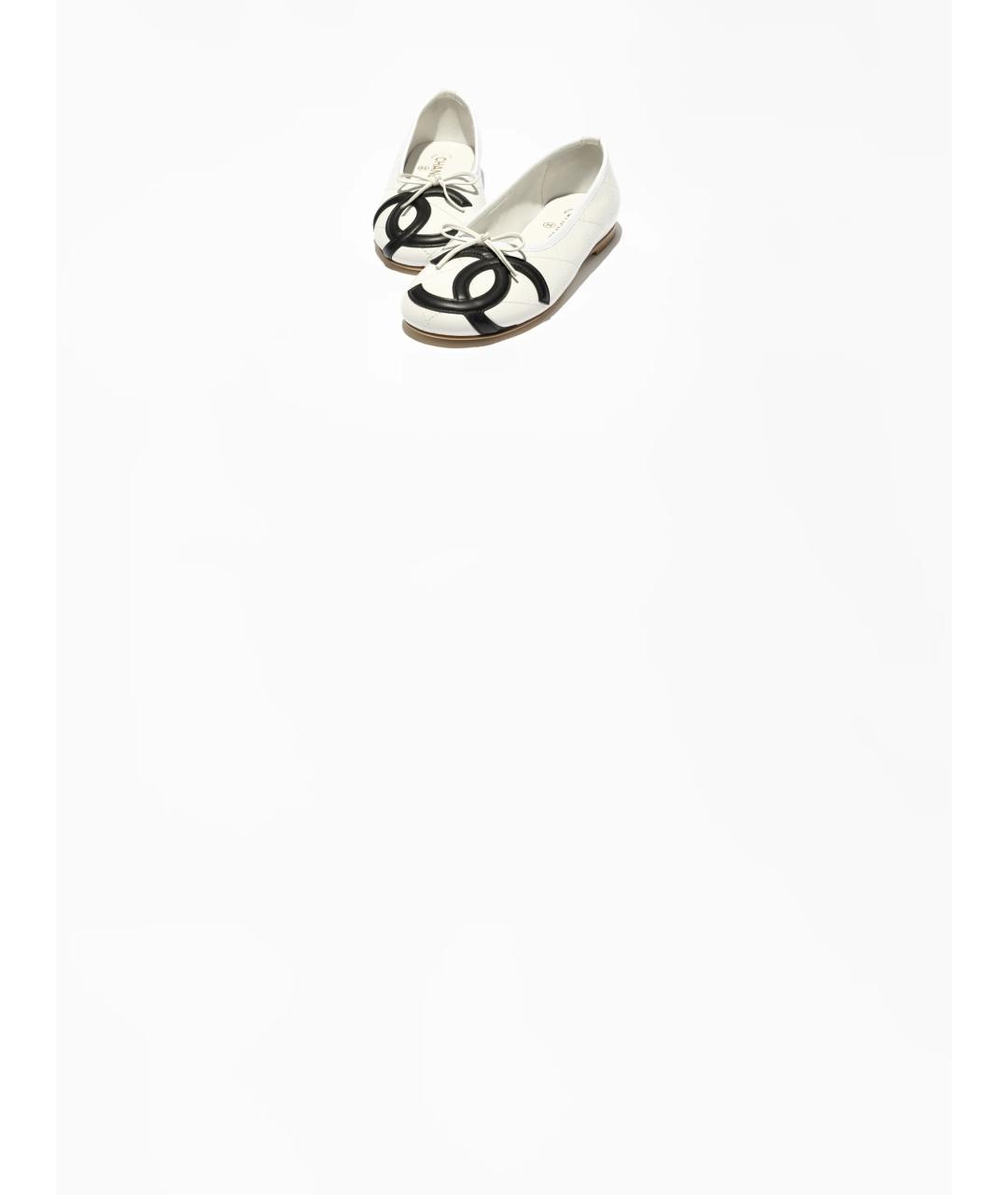 CHANEL Белые кожаные балетки, фото 2