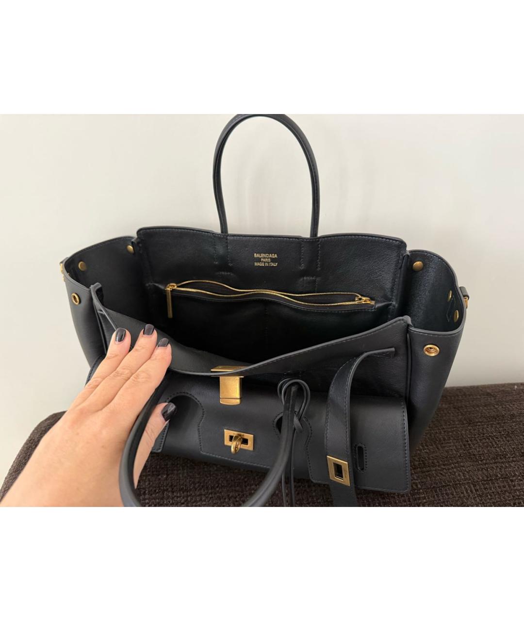 BALENCIAGA Черная кожаная сумка тоут, фото 6
