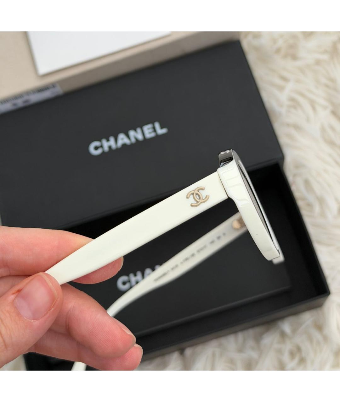 CHANEL Белые пластиковые солнцезащитные очки, фото 5