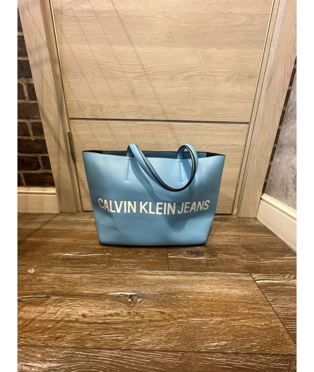 CALVIN KLEIN Голубая сумка тоут из искусственной кожи, фото 7
