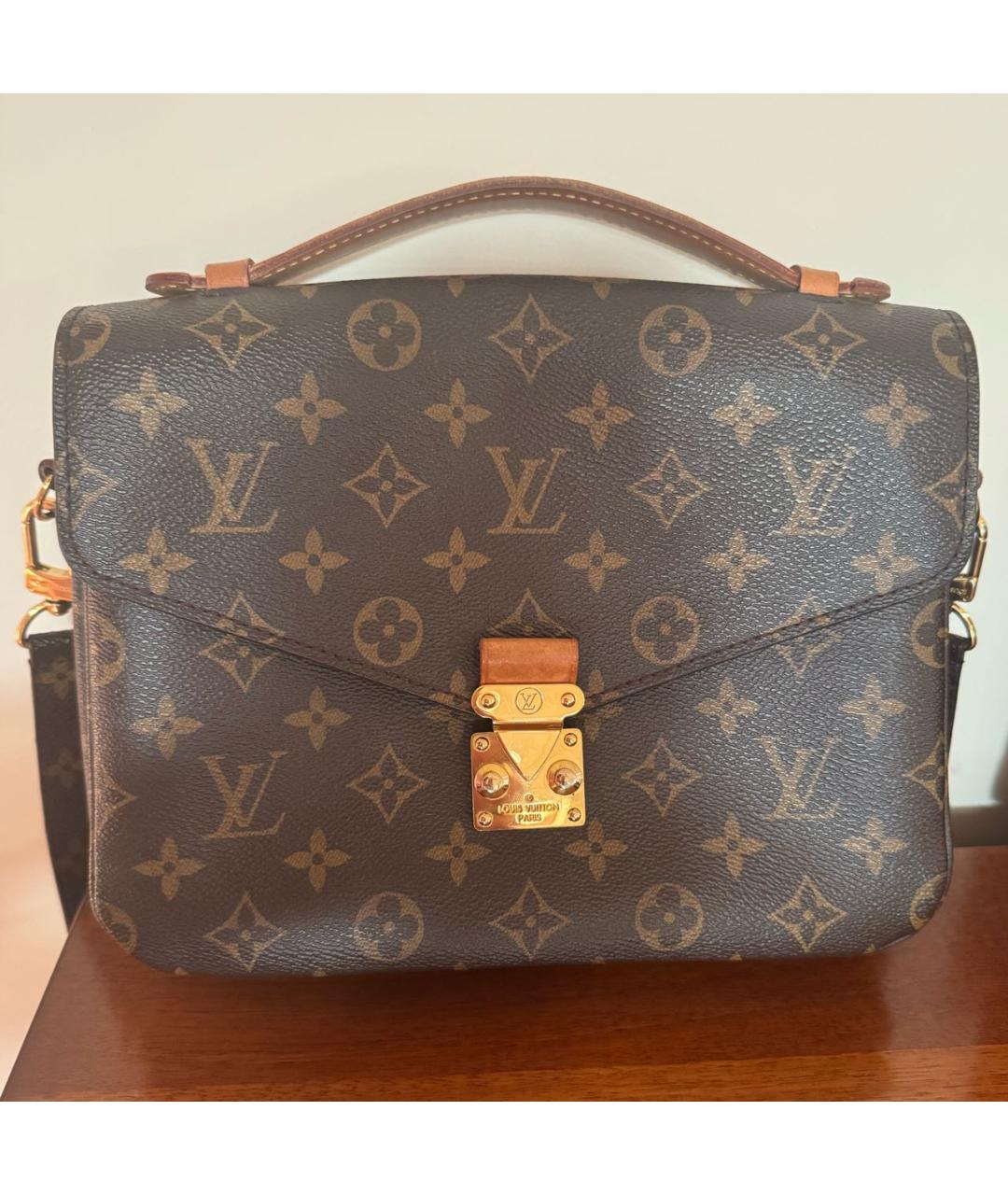 LOUIS VUITTON Коричневая сумка с короткими ручками, фото 7