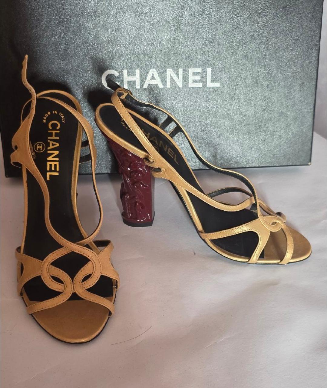 CHANEL Золотые кожаные босоножки, фото 7