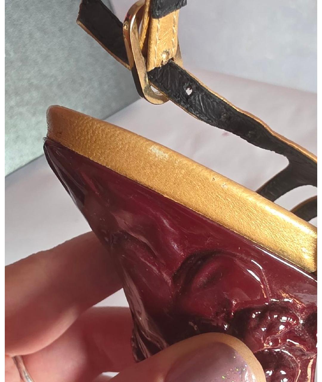 CHANEL Золотые кожаные босоножки, фото 5