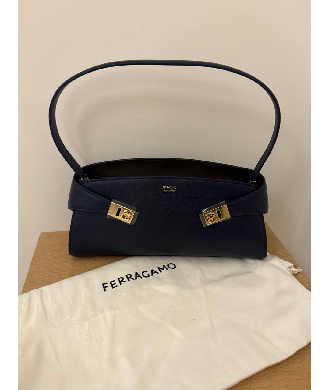FERRAGAMO Темно-синяя кожаная сумка через плечо, фото 2