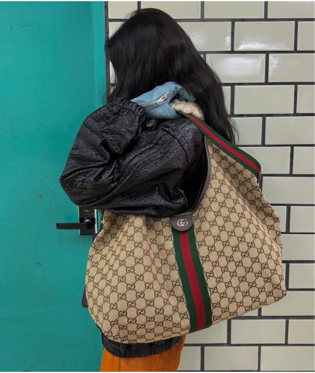 GUCCI Бежевая тканевая сумка тоут, фото 8