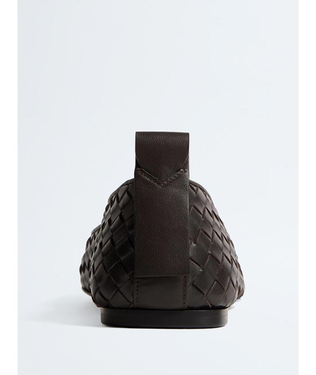 BOTTEGA VENETA Коричневые кожаные балетки, фото 3