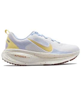 NIKE Кроссовки