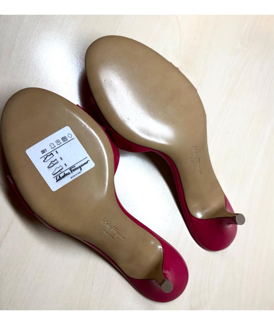 FERRAGAMO Розовые мюли из лакированной кожи, фото 4