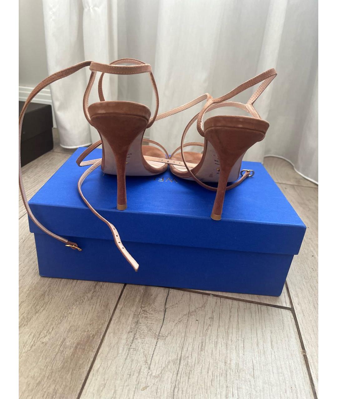 STUART WEITZMAN Бежевые замшевые босоножки, фото 4