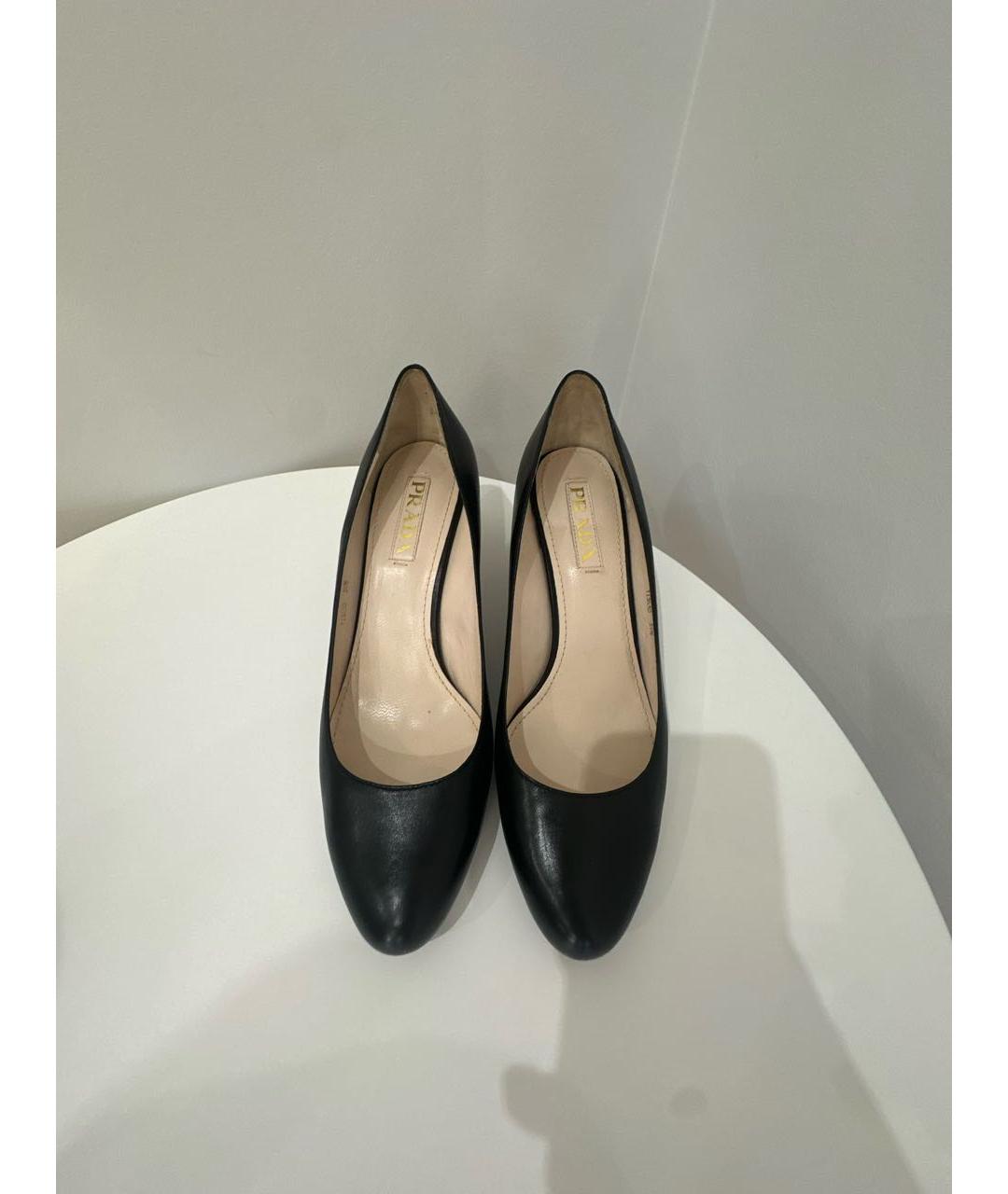 PRADA Черные кожаные туфли, фото 2