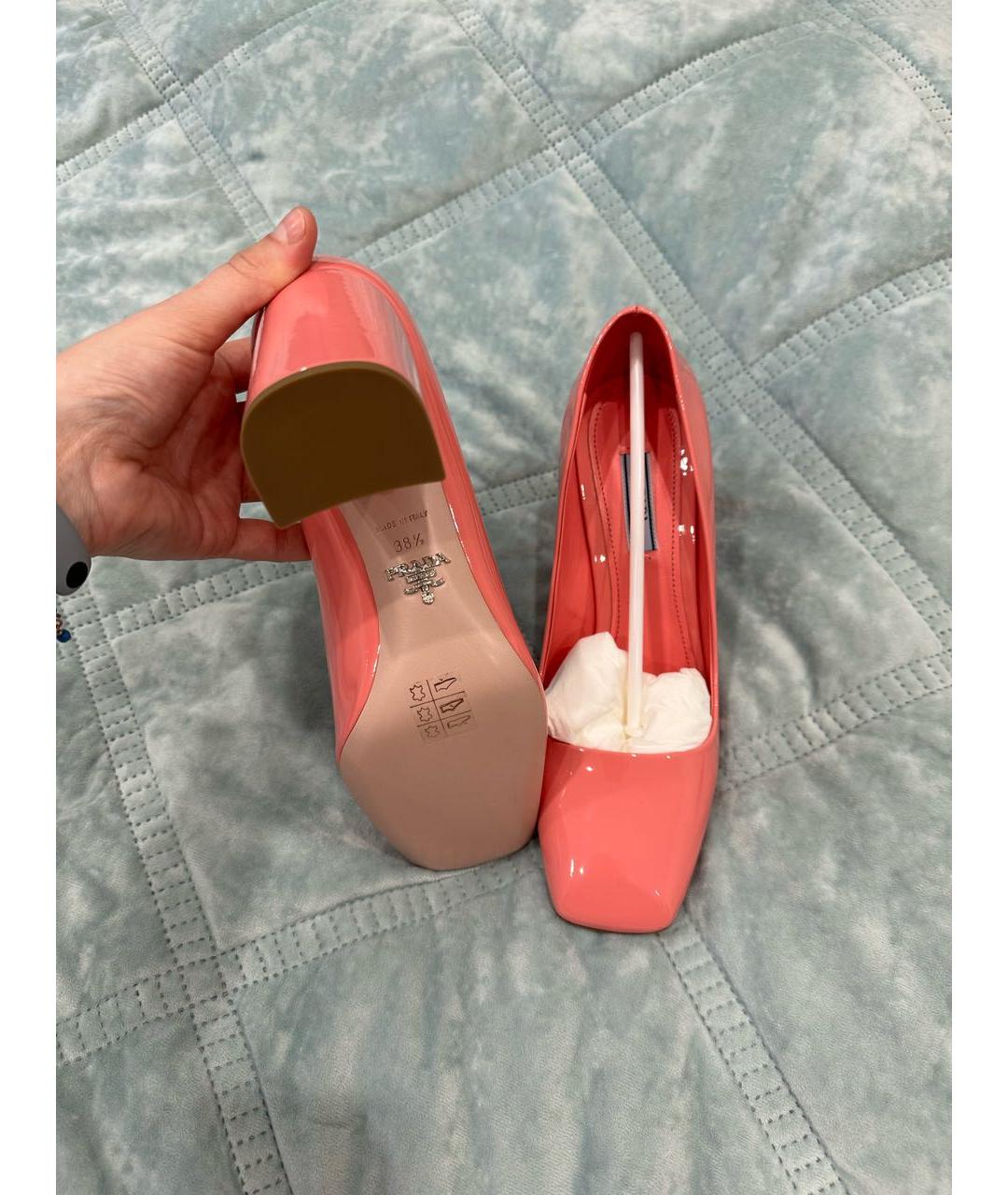 PRADA Коралловые туфли из лакированной кожи, фото 4