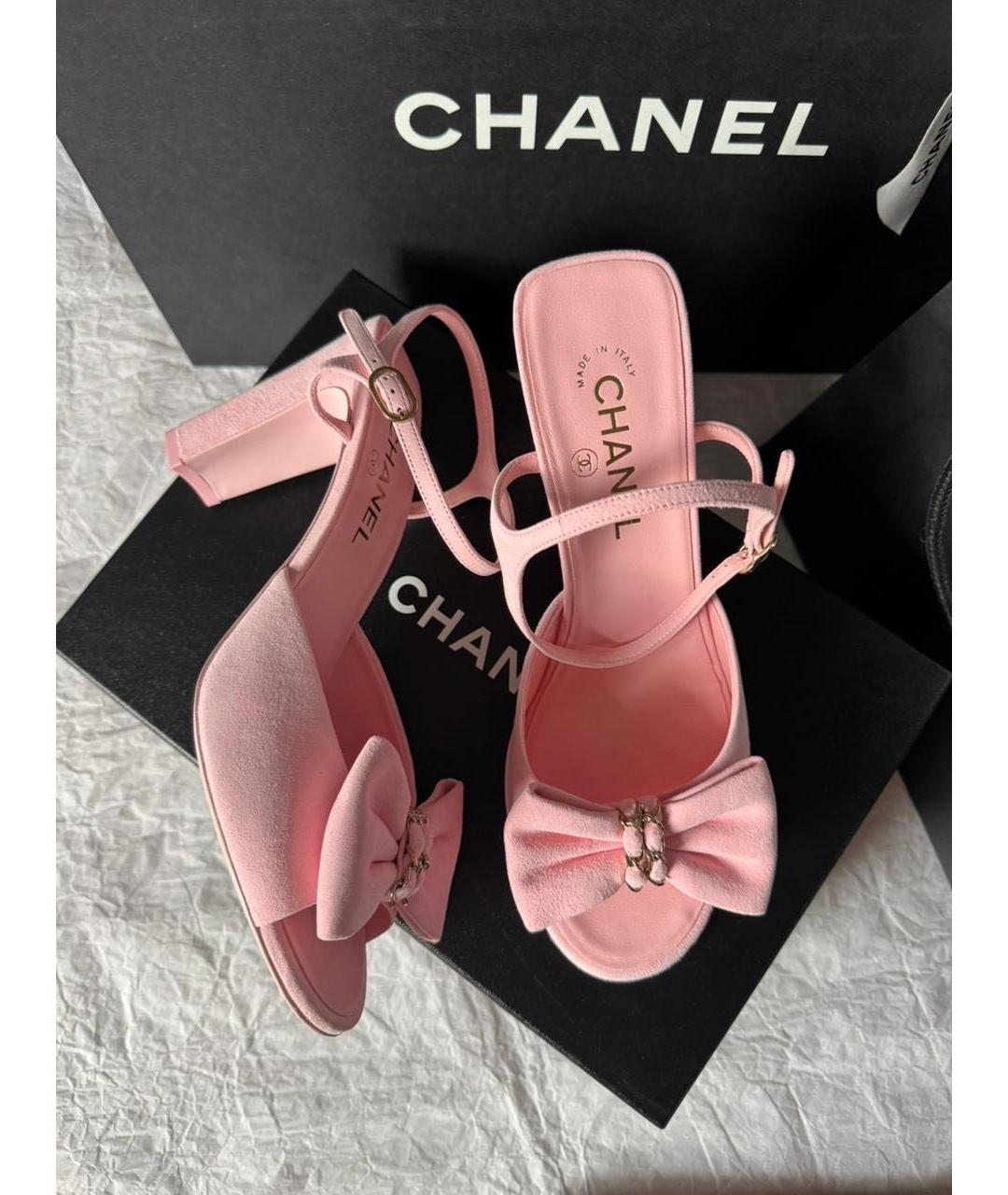 CHANEL Розовые замшевые босоножки, фото 6